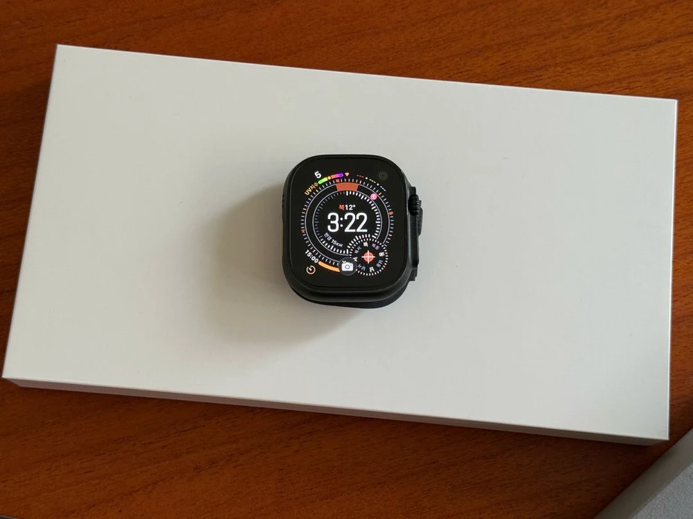 애플워치 울트라2 티타늄블랙 49mm A급 효율99% 박스 - 안심되는 중고거래