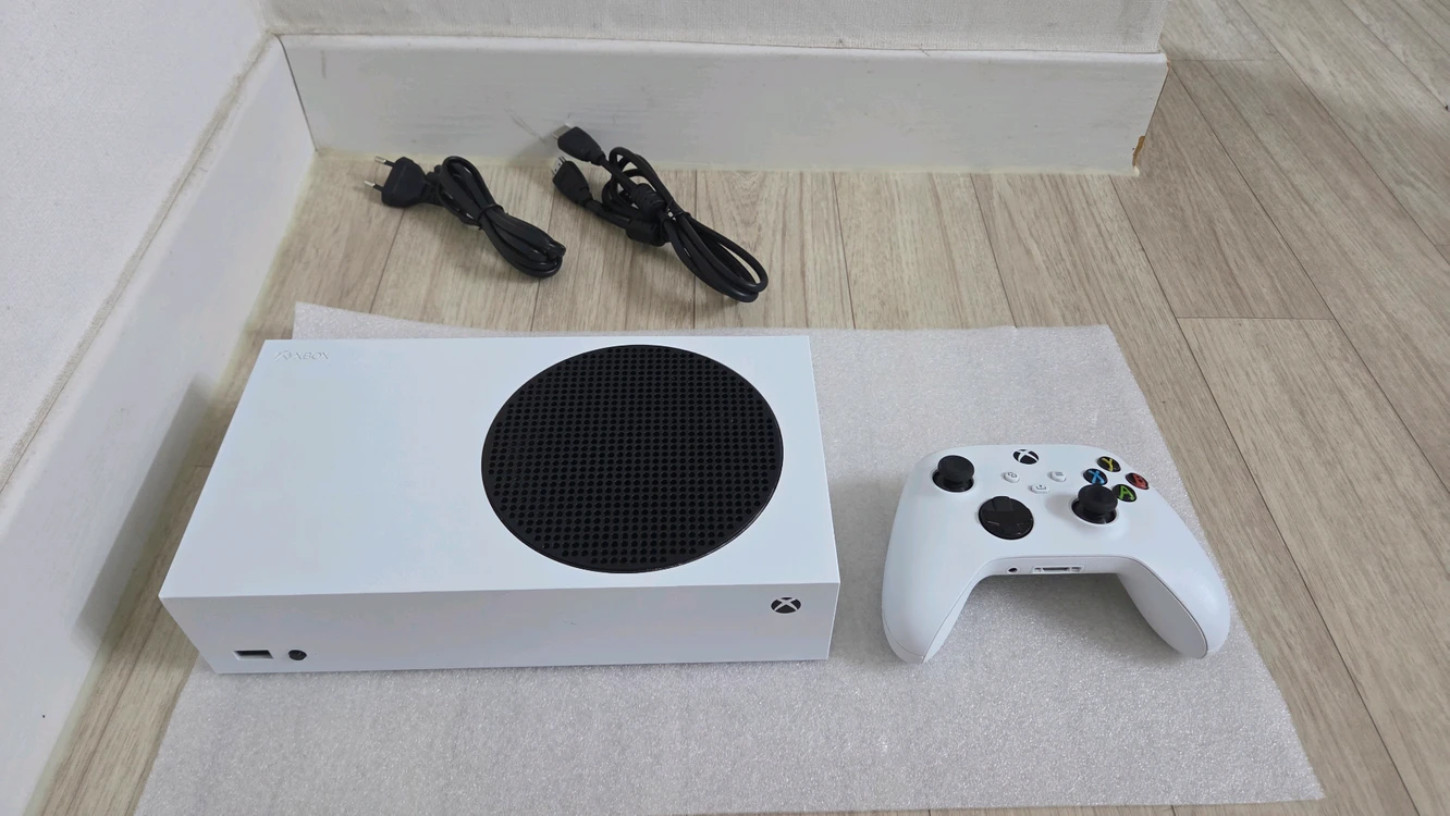 엑스박스 시리즈 S(엑시스 엑시에) 추가 정품 조이패드 Microsoft Xbox Series S (엑박시리즈 S) 이미지
