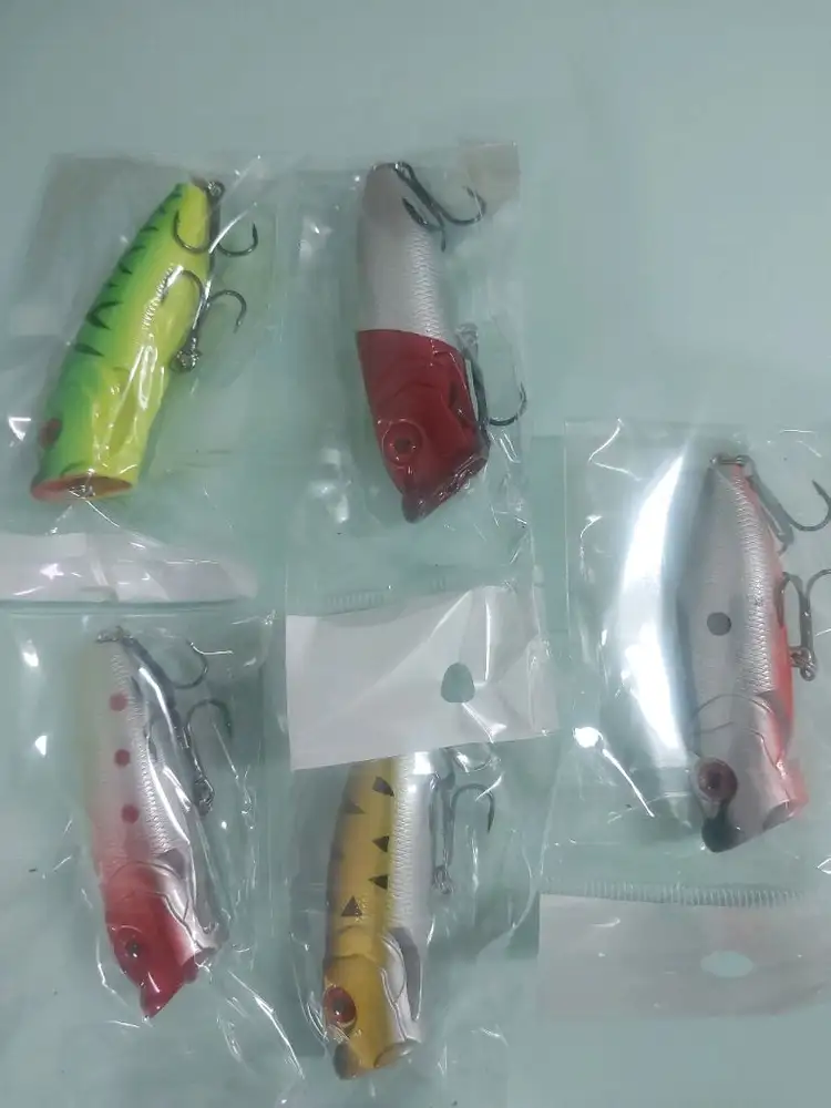 탑워터포퍼입구리스웜베이트페스카워블러플러팅낚시루어 5종세트미개봉다양한 색상의 낚시 루어 5개 세트예요길이 6.5cm, 이미지