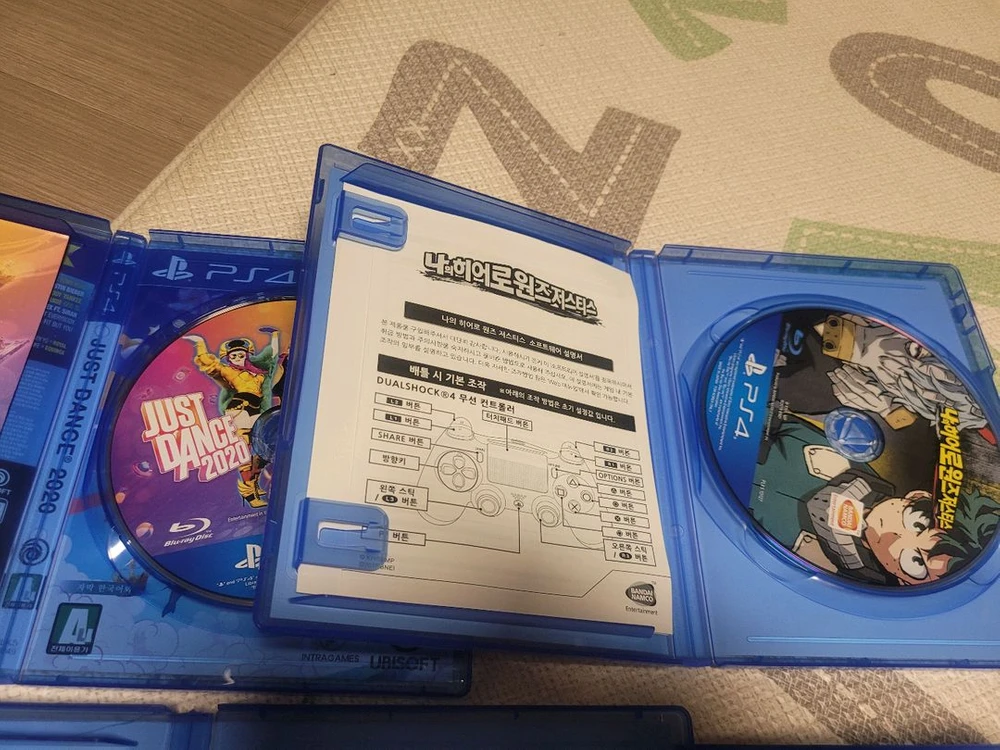 ps4 플스4 건전한 게임4개 45000원에 가져가세여.유명한게임 들이라 더이상은... 사가세요.. 이미지
