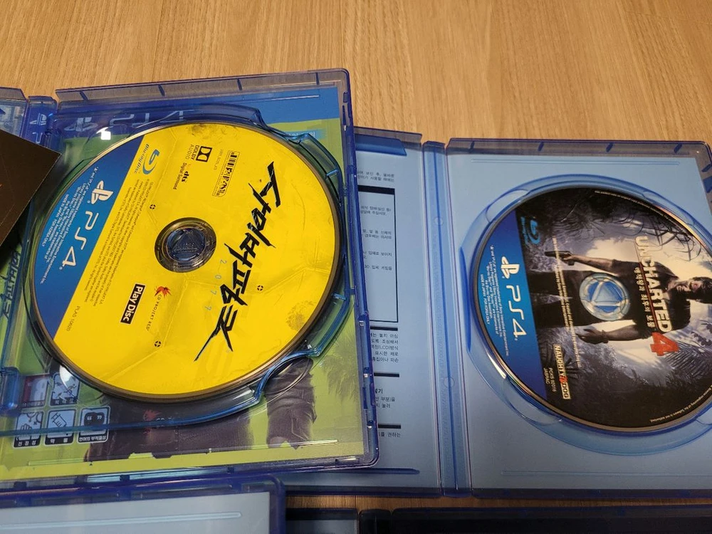 ps4 게임 4개 4만원. 일괄 팔아여. 이미지