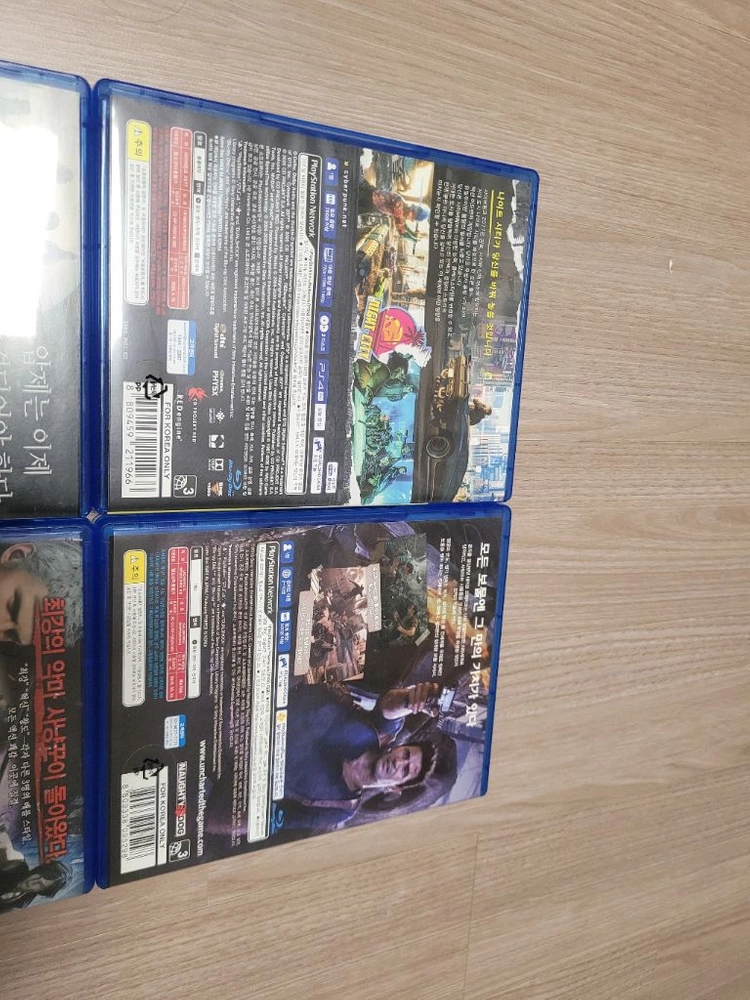 ps4 게임 4개 4만원. 일괄 팔아여. 이미지