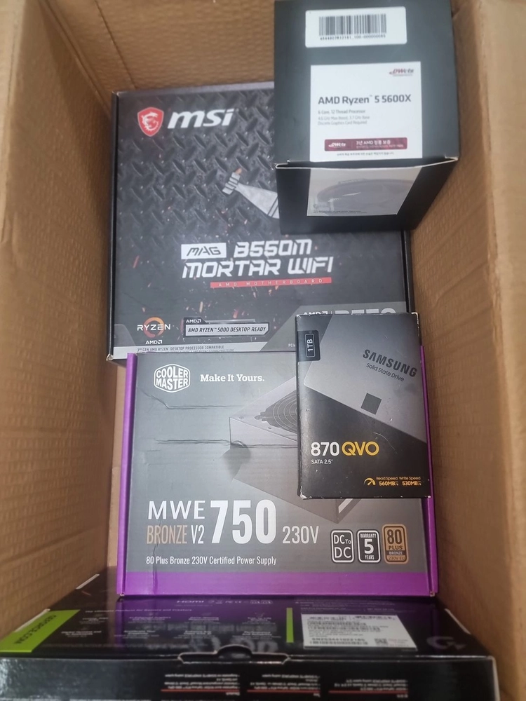 5600x. 삼성 32기가램. SSD 삼성전자 870 QVO (1TB).RTX 2060 SUPER 8GB 이미지