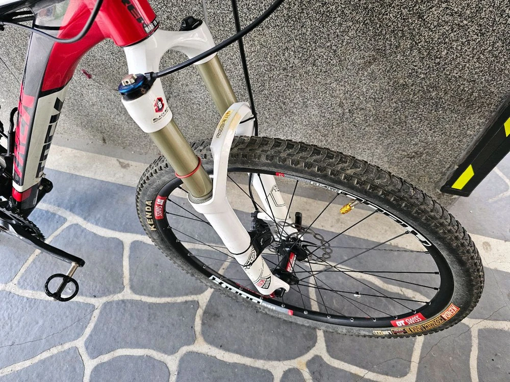 트렉 8500 MTB 자전거 17.5인치 XT30단 이미지
