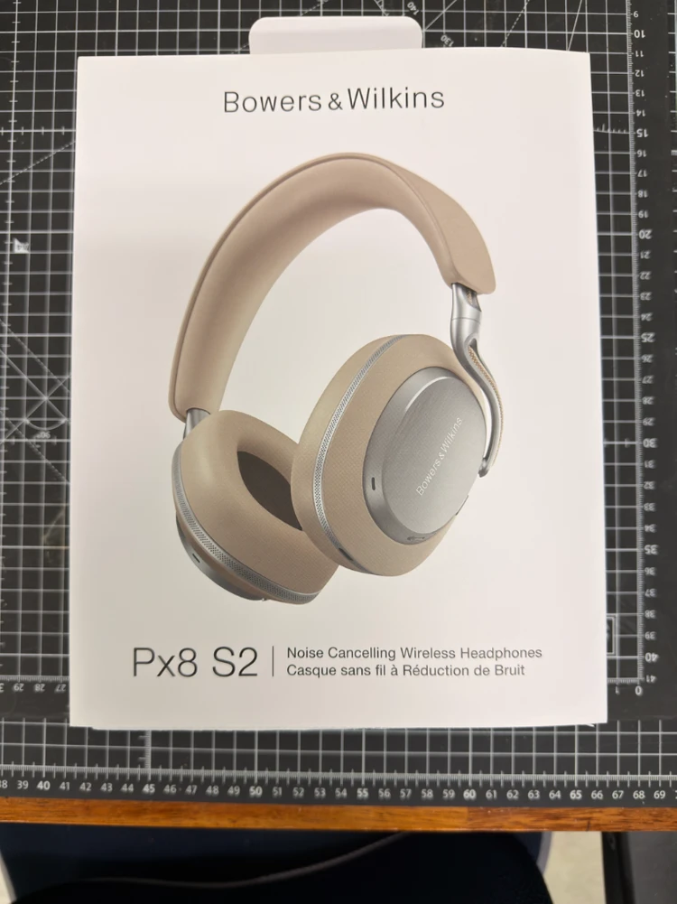 B&W Px8 S2 노이즈캐슬링 무선 헤드폰 - 안심되는 중고거래