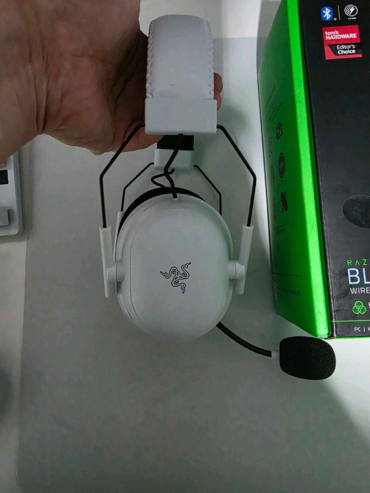 [RAZER] [레이저코리아] 무선 게이밍 헤드셋 블랙샤크 BlackShark V2 Pro 2023 [화이트] 이미지