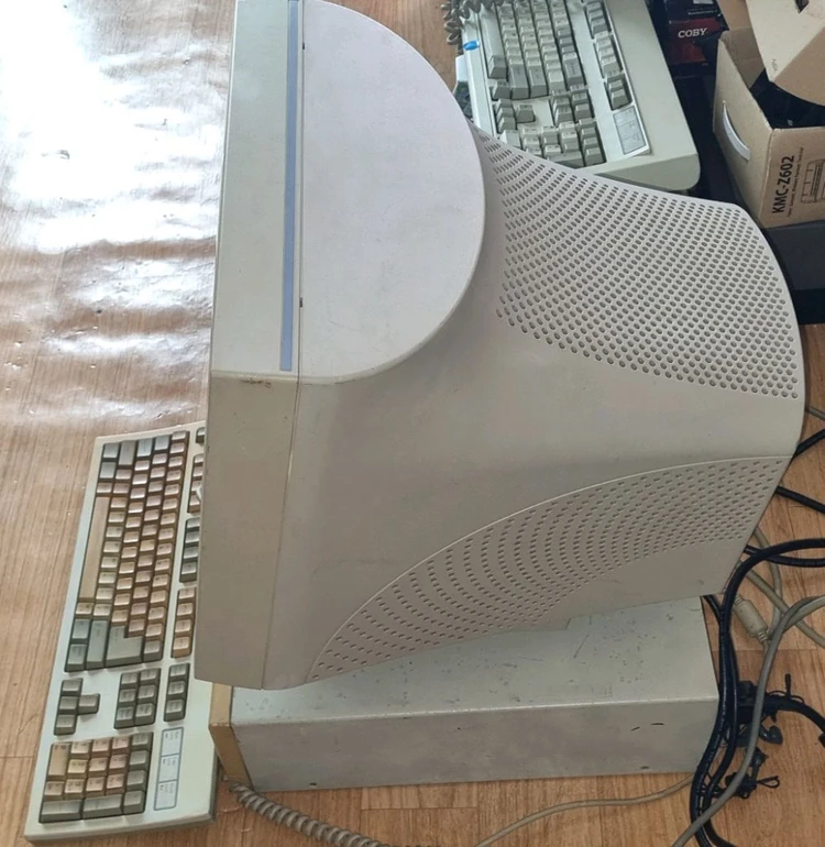 (단/컨)삼성 매직싱크마스터 CD173A CRT 17인치 모니터 이미지