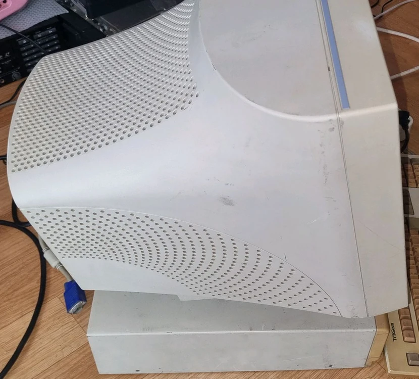 (단/컨)삼성 매직싱크마스터 CD173A CRT 17인치 모니터 이미지