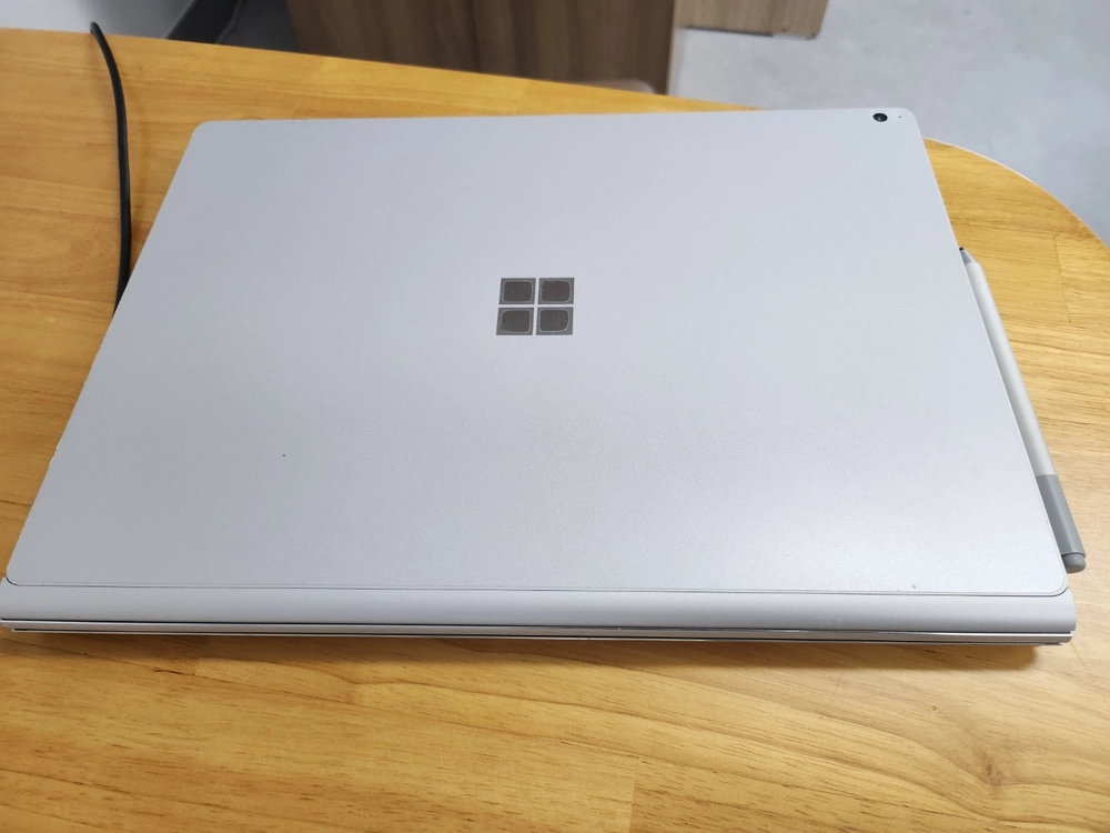 서피스 북 3(13.5인치/i7/256GB/16g) 노트북 판매합니다. 이미지