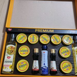 무료배송/동원선물세트 +잇츠팜7개 115g +펭권꽁치2개+마일드참치1개+스팸 300g 1개 이미지