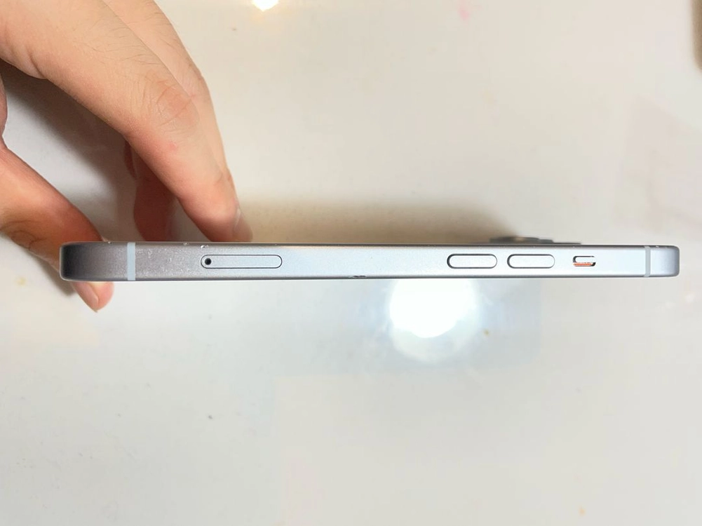 아이폰 15 블루 256GB 이미지