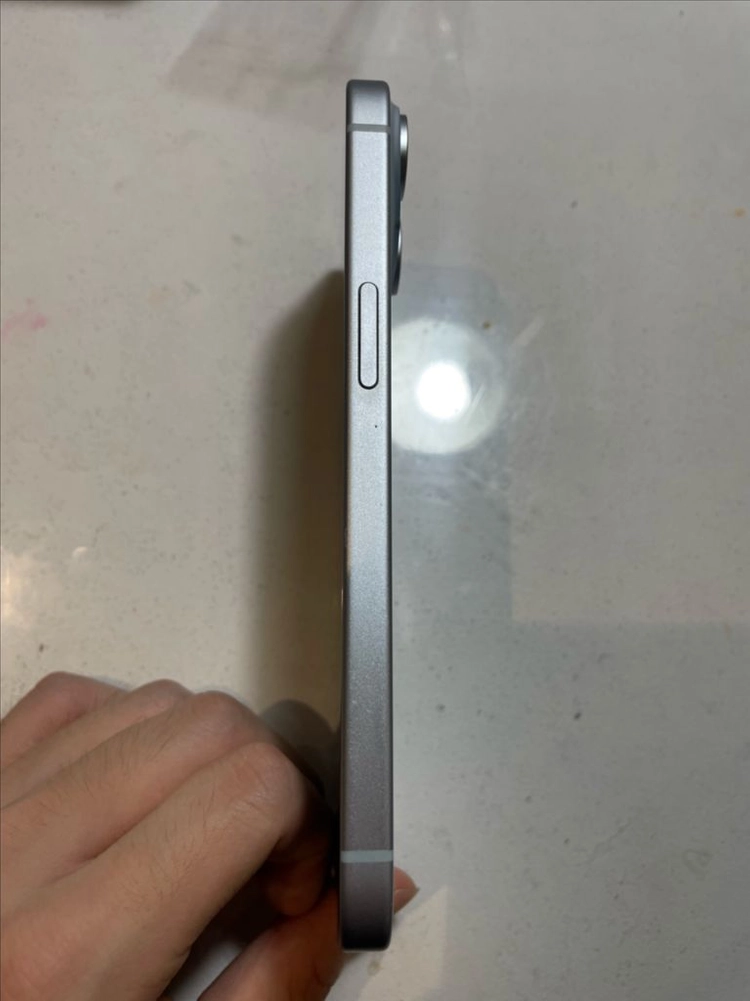 아이폰 15 블루 256GB 이미지
