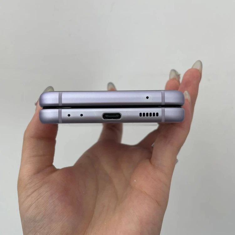 갤럭시Z플립3 퍼플 256GB 487635 울산중고폰 이미지
