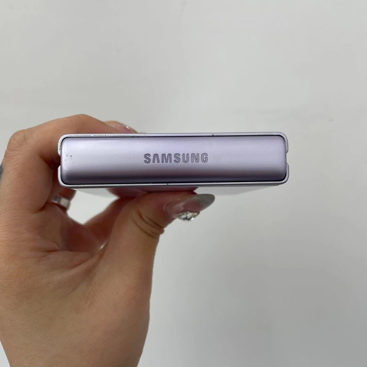 갤럭시Z플립3 퍼플 256GB 487635 울산중고폰 이미지