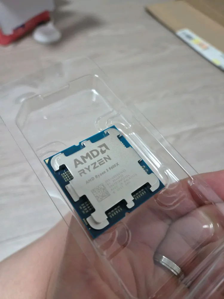 9600x - 안심되는 중고거래