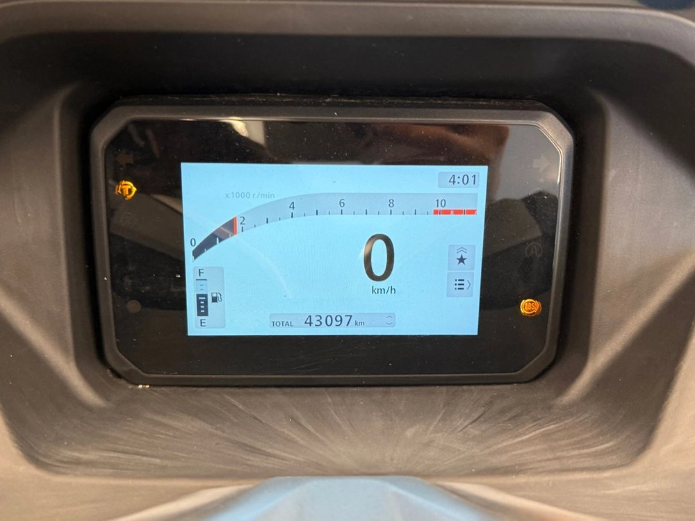 25년식 PCX125 / 43,XXXkm / 배달세팅완료 차량 판매합니다 이미지
