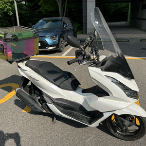 혼다 pcx125 24년 abs 짧은키로수 배달풀셋팅 팝니다 이미지