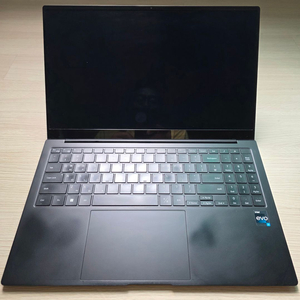 삼성 갤럭시북2 프로 15.6인치 i7 / 16G / 1TB (NT950XED A급) 이미지