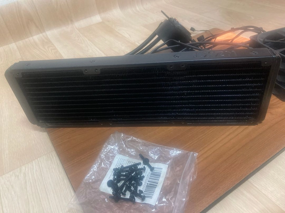 NZXT KRAKEN Z73 (AS만료 2020년8월구매) 이미지