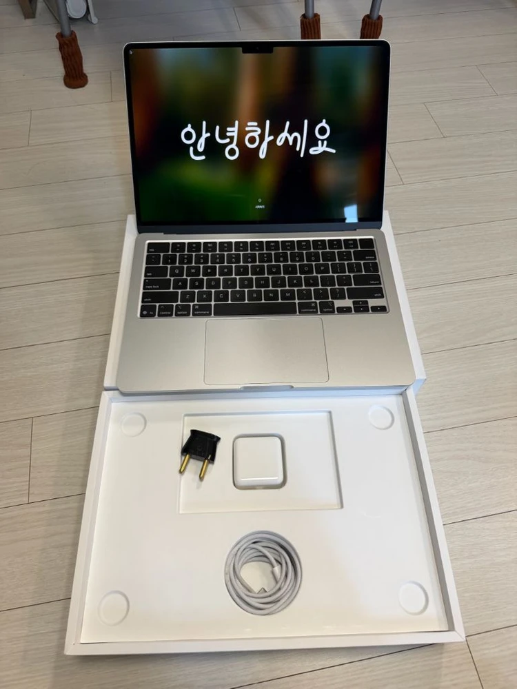 S급 ) 맥북 에어 M4 13인치 16gb 512ssd 실버 - 안심되는 중고거래