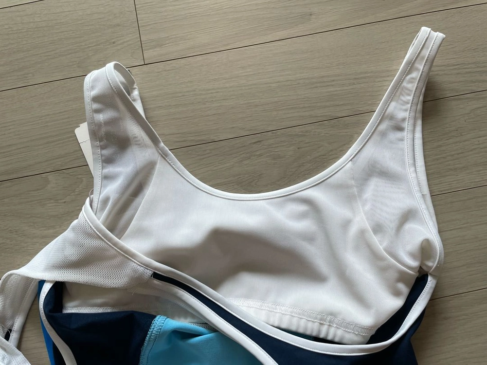 아디다스 스텔라 맥카트니 바리케이드 테니스 원피스 이미지