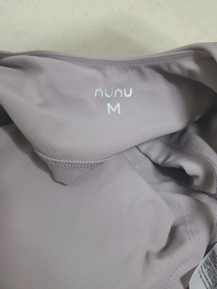 NUNU Athletics 누누 여성 브라탑 M 라벤더 연보라 운동복 스포츠브라 나시 러닝 런닝 운동화 안다르 이미지