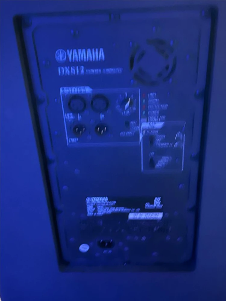 액티브 스피커 yamaha DXR10 1조 + yamaha DXS12 서브우퍼 1통 이미지