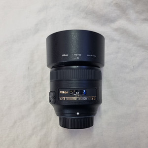 니콘 AF-S 85mm f/1.8G 85.8g 이미지