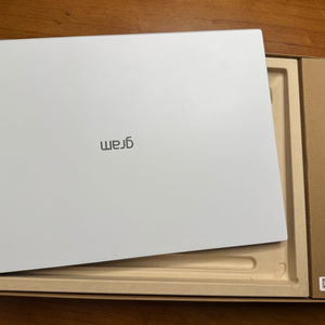 LG그램 17인치 노트북 17ZD90TL-GX79K (Ultra7-258V/32GB/256GB/FD) 스노우 화이트