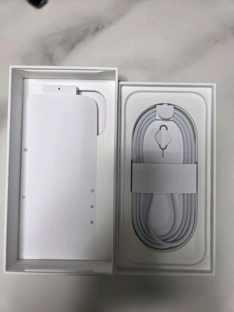 애플 아이폰16Pro 256GB 블랙 자급제 92% 이미지