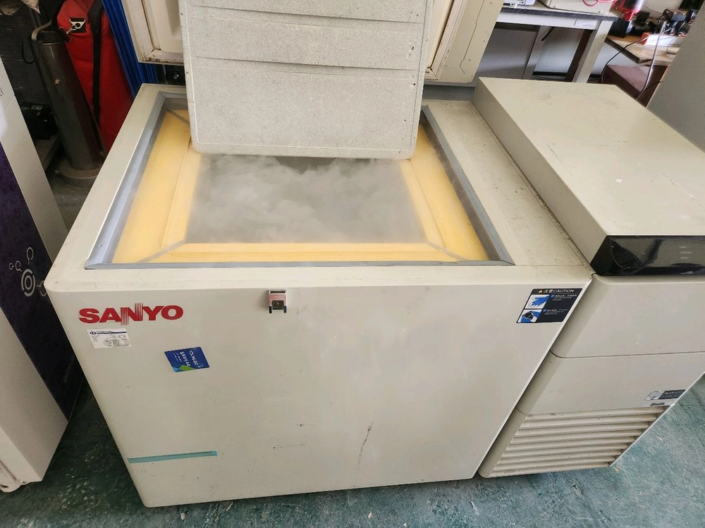 산요sanyo 초저온 냉장고 -152도 이미지
