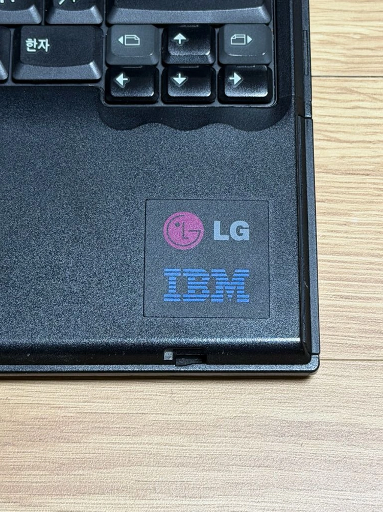 LG IBM 씽크패드 T40 클래식 레트로 노트북 ThinkPad 이미지