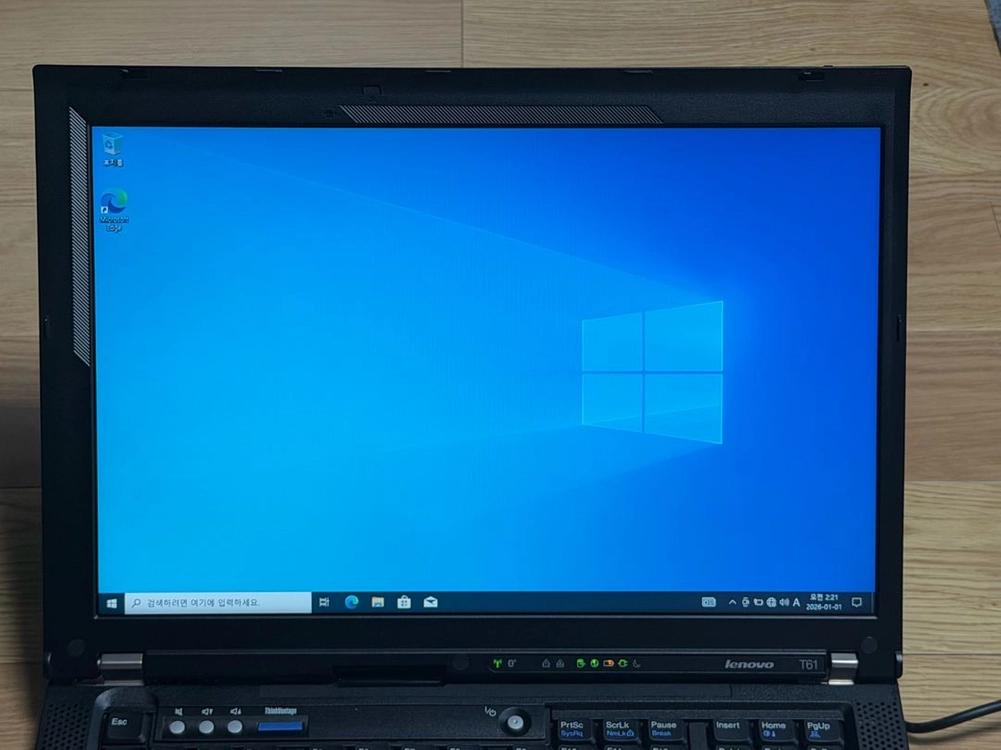 레노버 씽크패드 T61 레트로 노트북 Lenovo ThinkPad 이미지