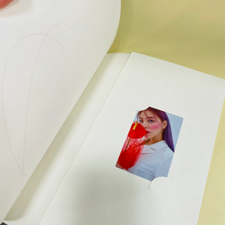 [친필싸인앨범] 에일리 AILEE 정규 2집 butterFLY (비앨, 포토카드 포함) 이미지