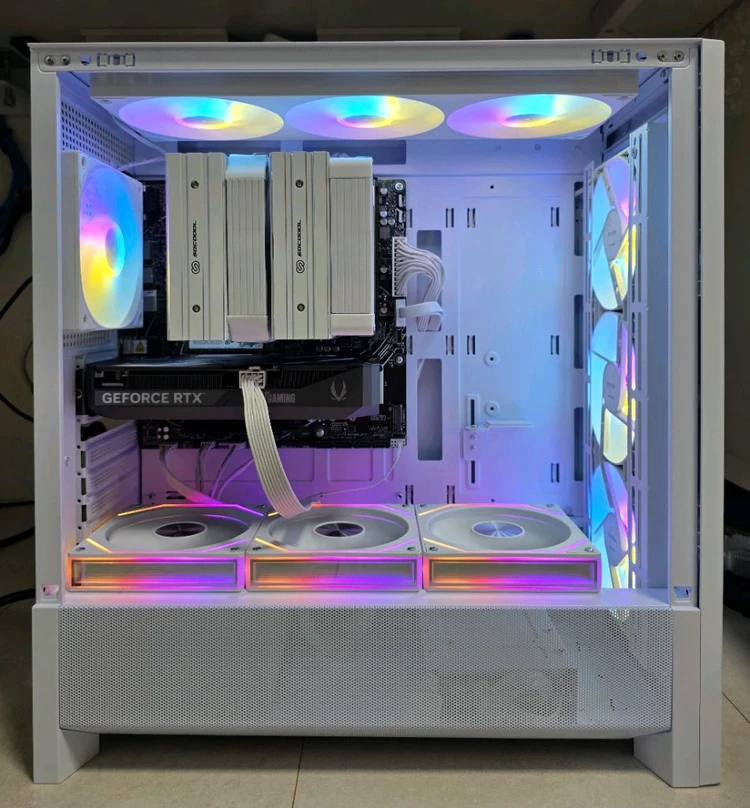 라이젠 9600X , RTX 5060Ti 컴퓨터 팜 - 안심되는 중고거래