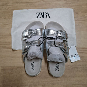 ZARA 실버 버클 스트랩 샌들 240 (새상품) 이미지