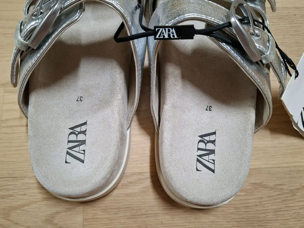 ZARA 실버 버클 스트랩 샌들 240 (새상품) 이미지