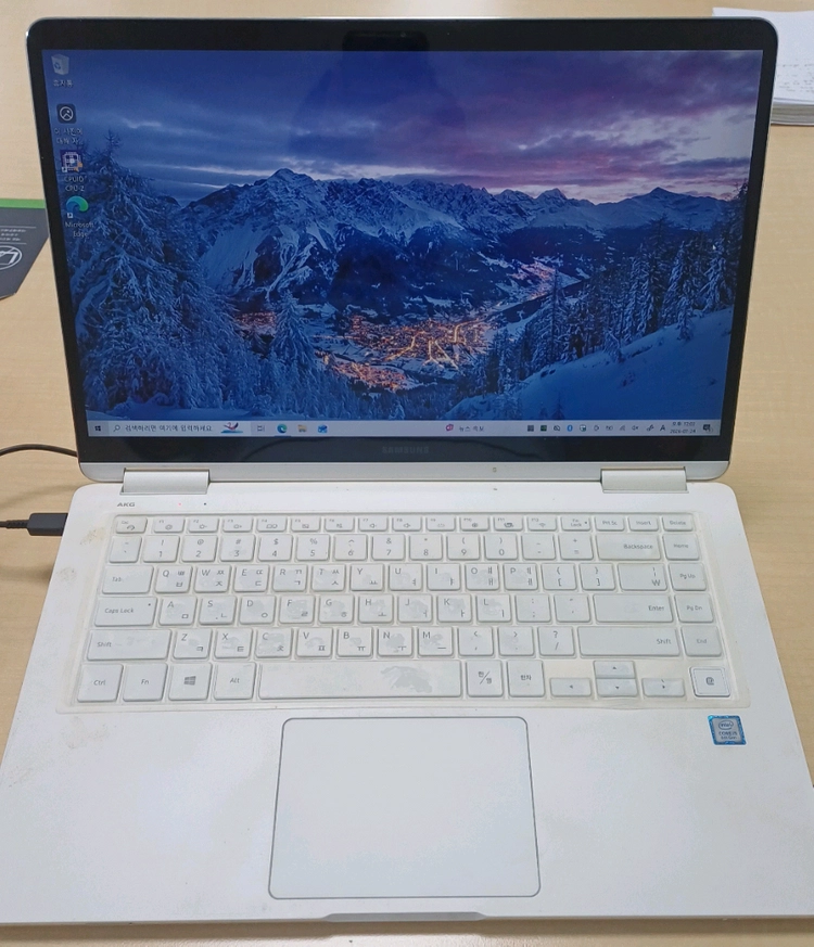 삼성 i5 8세대 노트북 부품용 NT950SBV-A58WA 이미지