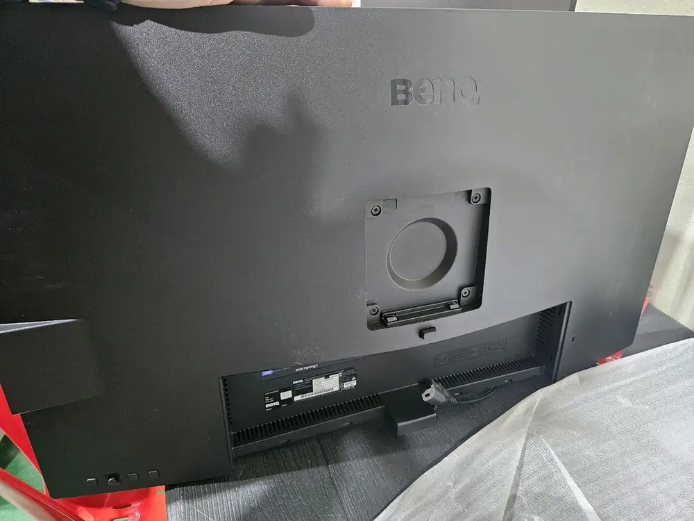 벤큐 모니터 4K UHD 32인치 프로 디자이너 모니터 이미지