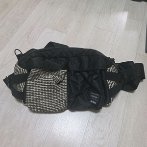 요시다 포터 아플렉스 힙색 블랙 이미지