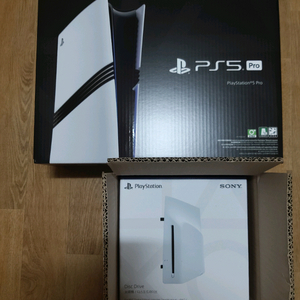 (미개봉) ps5 pro 및 디스크 드라이브 일괄 판매합니다. 이미지
