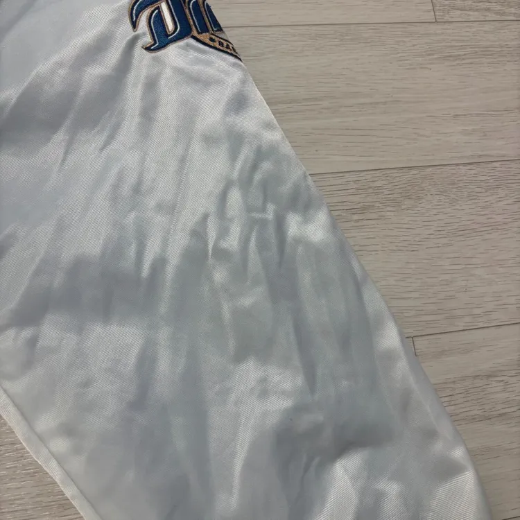 nc다이노스 야구 유니폼 자켓 잠바 집업 이미지