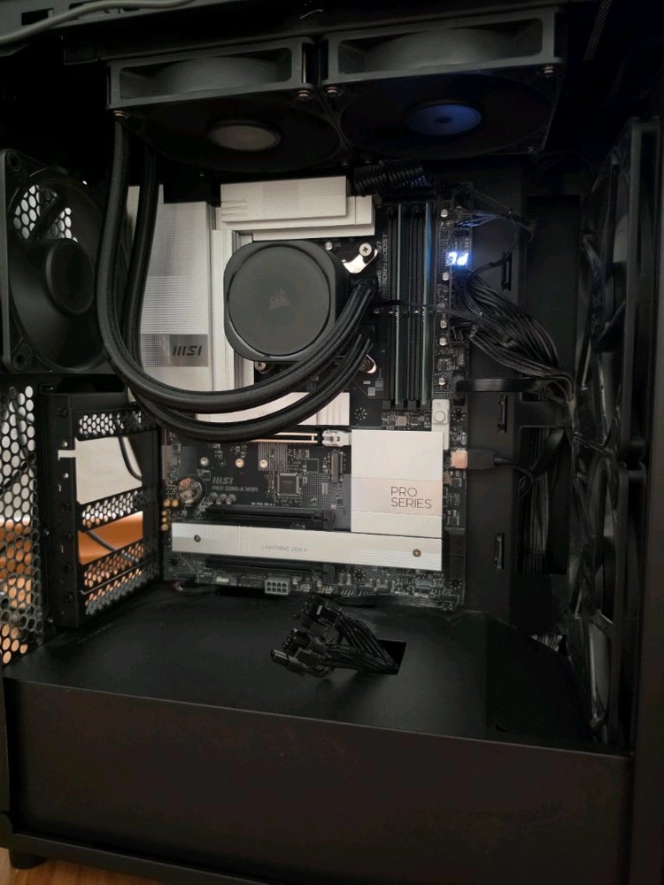 울트라7 265K 반본체 / Z890-A WIFI / DDR5 32GB / P51 1TB / 1200W - 안심되는 중고거래