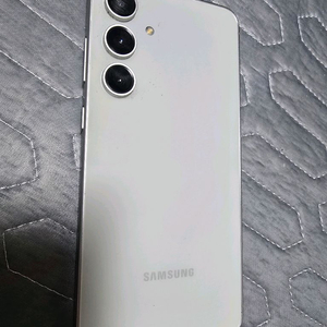 갤럭시 S24 FE SS급 이미지