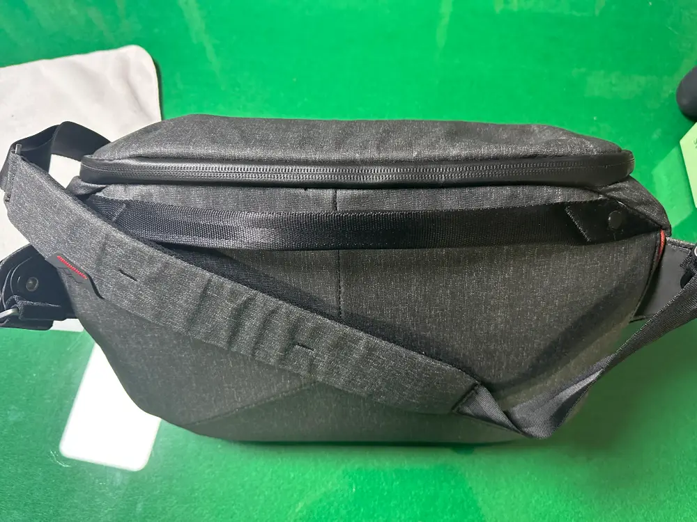 픽디자인 슬링백 10L 카메라 가방 이미지