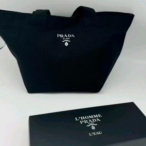 프라다 옴므 에코백 블랙 이미지