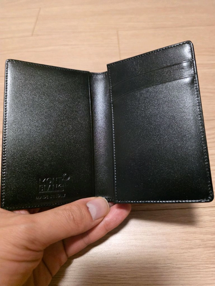 몽블랑 명함 카드지갑 이미지