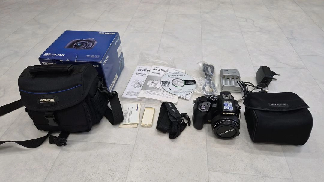 올림푸스 SP-570UZ 하이엔드 광학20배줌 디지털카메라 풀박 이미지