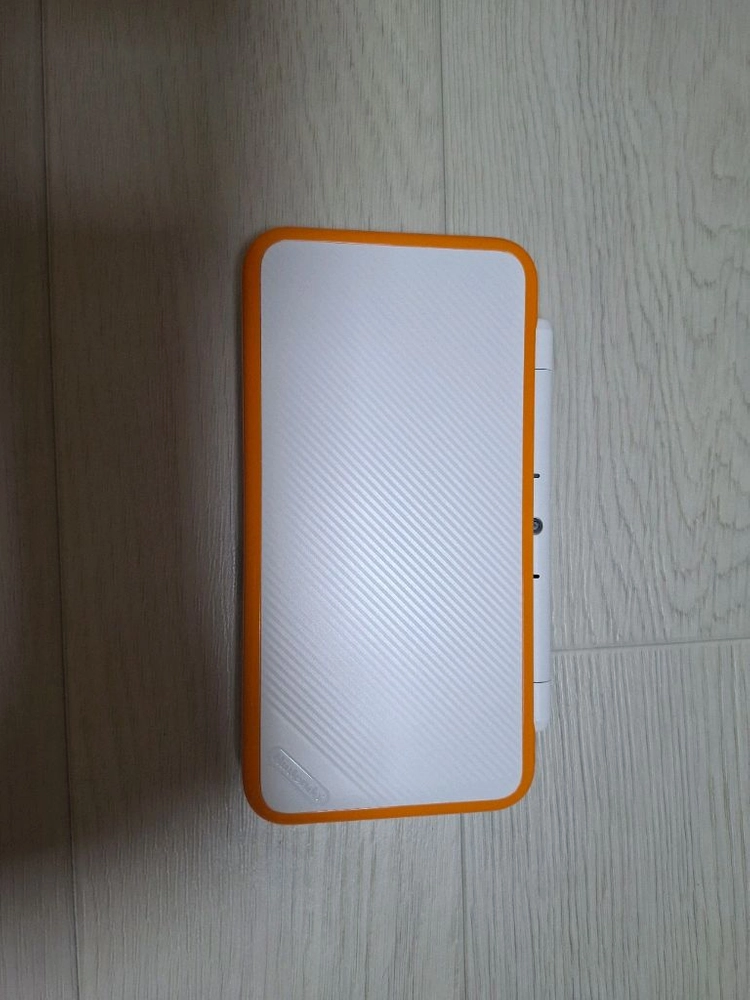 (급처) 닌텐도 2DS XL 한국판 B급 게임용 - 안심되는 중고거래