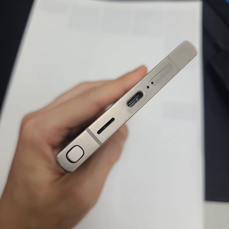 갤럭시S24울트라 256GB 그레이 KT 무잔상 중고폰 215287 이미지